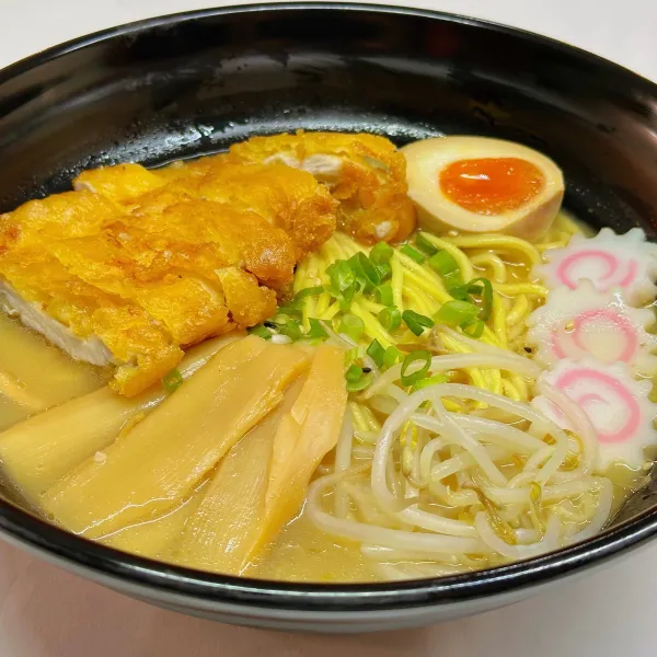 Pollo ramen
